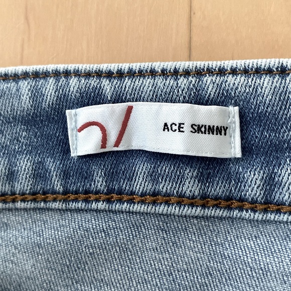 VIGOSS HIGH RISE ACE SKINNY JEANS in LIGHT WASH SZ 14/32 - Picture 5 of 13